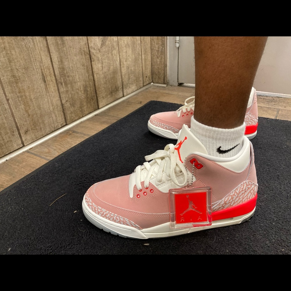 Jordan retro 3s pink Size 10